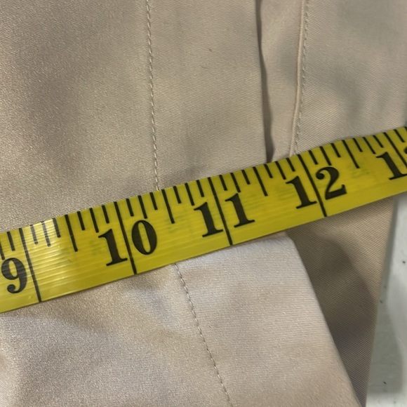 NWT GG BIUE Women’s Golf Shorts Bronze Tan CoolMax Fabric Outdoor Size 10 - Picture 10 of 10